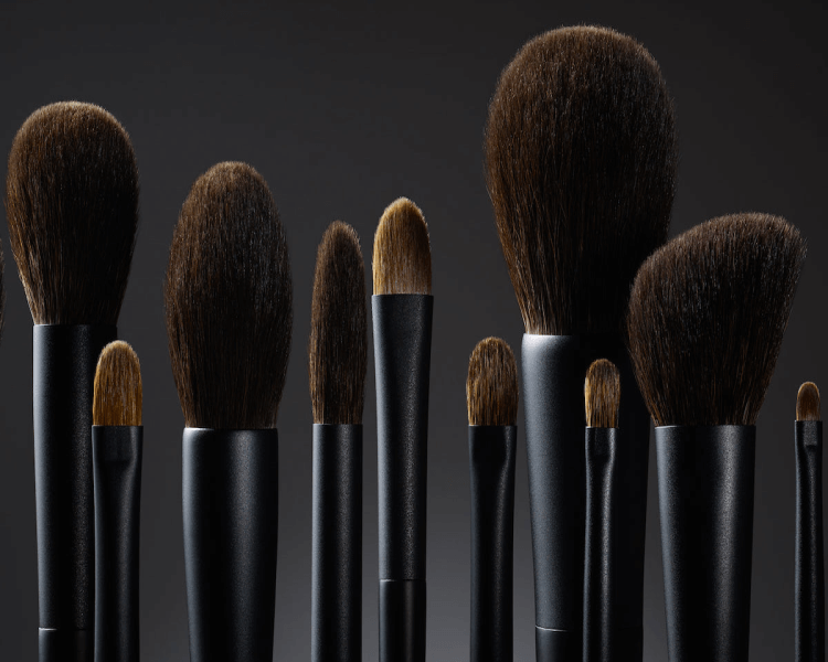 Brush and a speckle of Surratt Eyeshadow and Blush