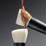 Artistique Foundation Brush - Surratt Beauty